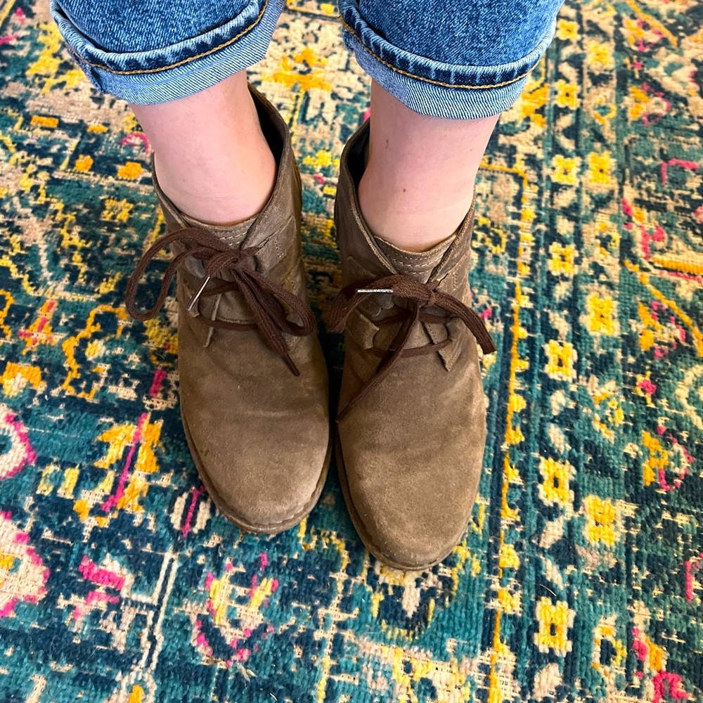 Clarks suede clogs